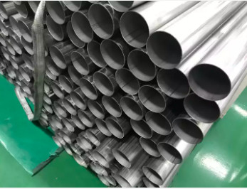 304L 316L schweißte Edelstahl-Rohr für Lebensmittelindustrie-Bau